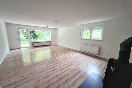 Im Grünen: 90m²-Wohnung mit XXL-Terrasse & Garten in Mendig