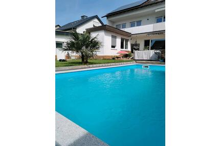 Freistehendes EFH mit Pool inkl WP, PV-Anlage inkl. Speicher uvm! - Nußloch