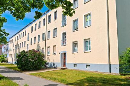 Helle 3-Raumwohnung ohne Durchgangszimmer in der Altstadt - Hoyerswerda
