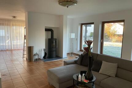 EG 150qm City! Garage! 3 Terrassen, Kamin, Küche, Garten, Keller - Brakel