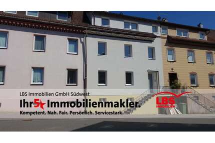 Haus zum Kaufen in Vöhrenbach 190.000,00 € 270 m²