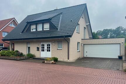Geräumiges Einfamilienhaus mit Wintergarten, Garten und Garage - Wallenhorst