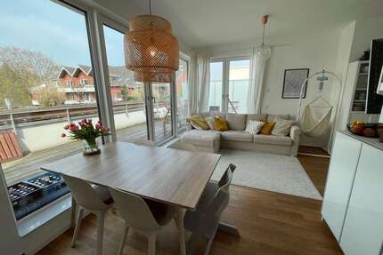 Wohnung zum Mieten in Hamburg 2.240,00 € 90 m²
