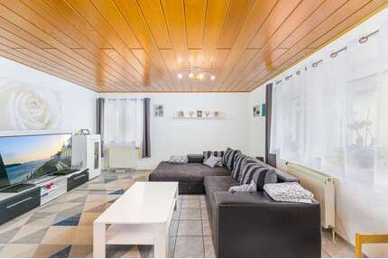 Wohnung zum Kaufen in Stutensee Staffort 299.000,00 € 88.12 m² - Stutensee / Staffort