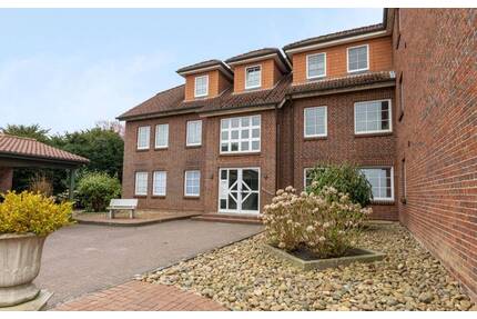 Geräumige Dachgeschosswohnung in ruhiger Wohnlage von Heide