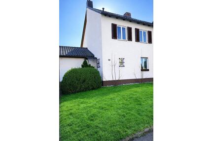 Reihenendhaus mit Garten, zentrale Lage - Kulmbach Blaich