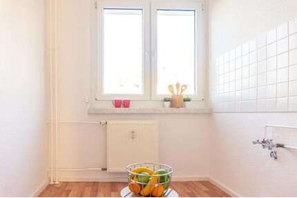 Wohnung zum Mieten in Chemnitz 275,00 € 45.79 m²