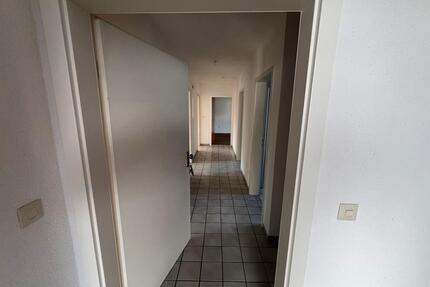Wohnung in Emmerting - 1.000,00&nbsp;EUR Kaltmiete, ca.&nbsp; 100,00&nbsp;m&sup2; in Emmerting (PLZ: 84547)