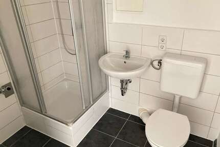 Wohnung zum Mieten in Magdeburg 426,00 € 64.53 m²