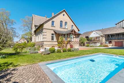 Haus zum Kaufen in Steuden 685.000,00 € 345 m²