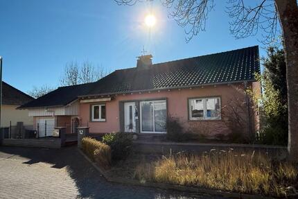 Großzügiges Einfamilienhaus in ruhiger Lage von Allagen - Warstein