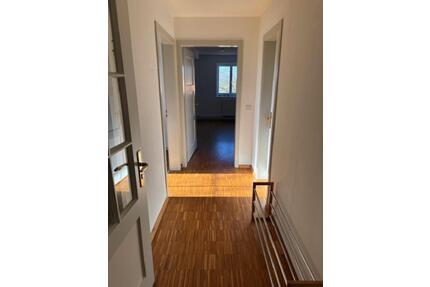 2- Zimmer Wohnung - 380,00&nbsp;EUR Kaltmiete, ca.&nbsp; 50,00&nbsp;m&sup2; in Neuenstadt am Kocher (PLZ: 74196)