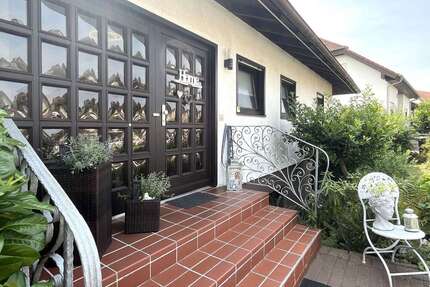 Haus zum Kaufen in Nidderau 459.000,00 € 120.47 m²