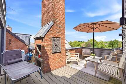 Wohnung zum Mieten in Krefeld 1.565,00 € 198 m²