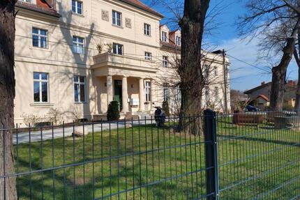 2-Zimmer-Wohnung mit Balkon und Einbauküche in ruhiger Lage - Ludwigsfelde