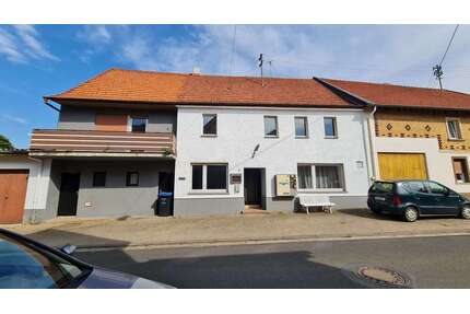 Haus zum Kaufen in Sankt Katharinen 147.500,00 € 195 m²