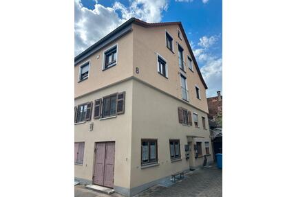 3Zimmer Wohnung 60qm renovierungsbedürftig - Memmingen
