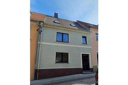 Reihenhaus zur vermieten in Zentraler Lage von Oschatz