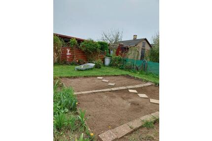 Garten mit 350 qm in Weißenfels West - neue Bilder!