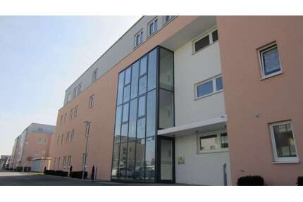 Wohnung zum Mieten in Augsburg 864,00 € 74 m²