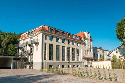 2 Zimmer Wohnung mit großem Balkon in restauriertem Denkmal - Dresden Cotta