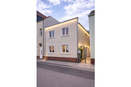 Modern kernsaniertes Einfamilienhaus in begehrter Lage von Zwenka - Leipzig