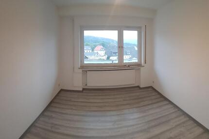 5-Zimmer-Wohnung Marienheide Familienfreundlich Zentrum renoviert