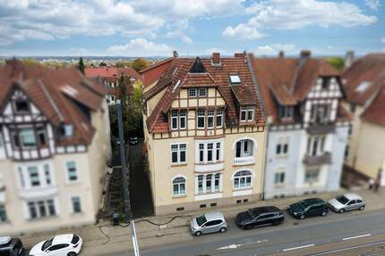 Stilvolle Altbauwohnung mit Balkon in begehrter Lage von BI-Mitte - Bielefeld Innenstadt