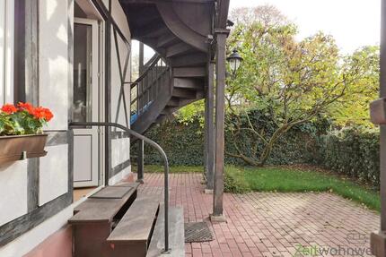 (EF0961_M) Jena: Süd, möblierte zentrumsnahe Wohnung mit eigenem kleinen Garten, Stellplatz, WLAN, Reinigungservice