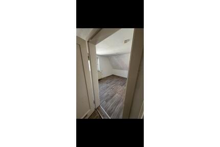 2 ZKB in Herleshausen - 370,00&nbsp;EUR Kaltmiete, ca.&nbsp; 40,00&nbsp;m&sup2; in Herleshausen (PLZ: 37293)