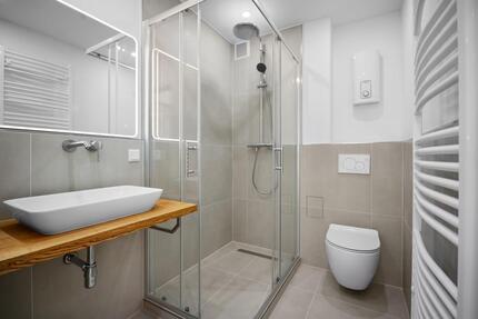 Erstbezug nach Sanierung – WOW Faktor – Balkon, Parkett, neues Badezimmer - Bremen Blumenthal