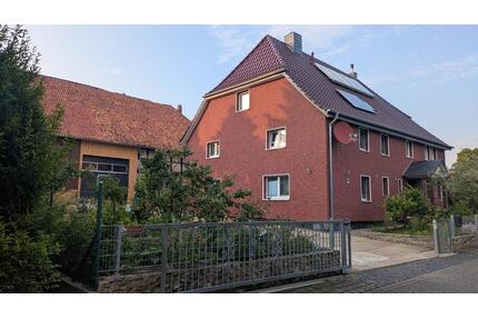 Einfamilienhaus mit ObstGemüse Garten und Spielplatz - Söhlde