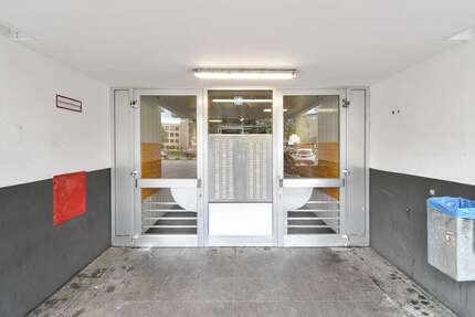 Wohnung zum Kaufen in Göttingen 115.000,00 € 102 m²