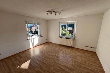 Neu Renoviert mit EBK! Schön& helle 3-Z.Wohnung in A-Tailfingen - Albstadt Gemarkung Onstmettingen