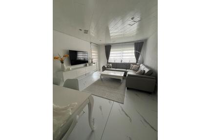 Helle Wohnung in zentraler Lage Blumberg