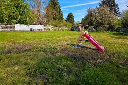 Pachtgarten Koloniefrei - 1.800,00&nbsp;EUR Kaltmiete, ca.&nbsp; 0,00&nbsp;m&sup2; in Hameln (PLZ: 31785)