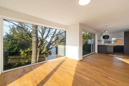 Wohnung zum Mieten in Stuttgart 2.600,00 € 119 m²