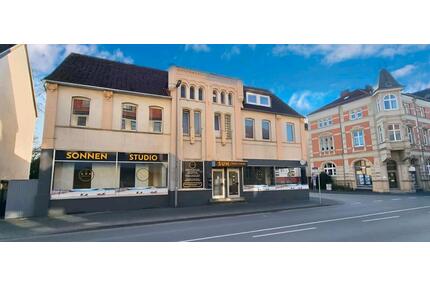 Ladengeschäft, Ladenlokal, Büro-Gewerbefläche, Parkplätze - Detmold Hiddesen