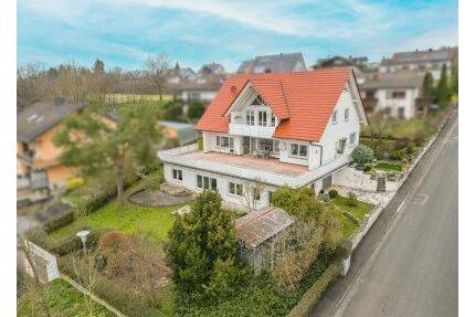 5 Zimmer Wohnung mit Einbauküche - Birkenfeld