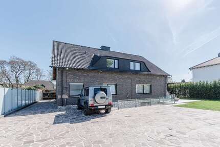 Haus zum Kaufen in Moers 835.000,00 € 280 m²