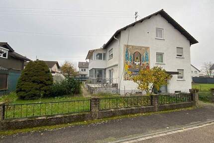 Perfekt für die große Familie - 2 Wohnungen zu verkaufen - Baden-Baden Sandweier