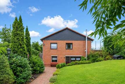 Haus zum Kaufen in Eyendorf 389.000,00 € 140 m²