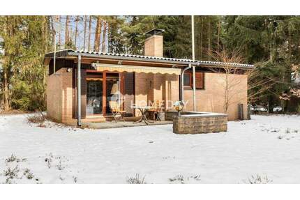 Rückzugsort mitten im Grünen - charmantes Ferienhaus auf traumhaftem Waldgrundstück in Stüde - Sassenburg