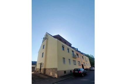 schöne 3 ZKB-Mietwohnung mit Balkon und Wintergarten - Saarbrücken Kieselhumes