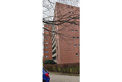 4 Zimmerwohnung mit Balkon in der Weststadt Braunschweig