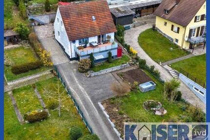 Ein Haus mit Charme auf tollem Grundstück! - Dogern