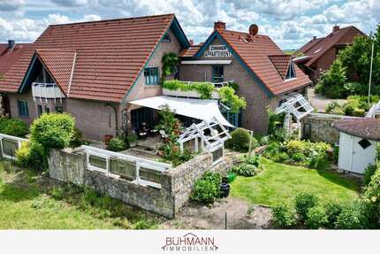 Haus zum Kaufen in Hagenburg 798.000,00 € 355 m²