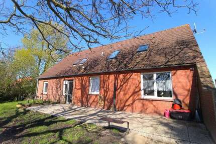 Haus zum Kaufen in Altharlingersiel 249.000,00 € 140 m²