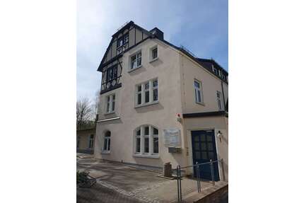 Haus zum Kaufen in Waldheim 229.000,00 € 596 m²