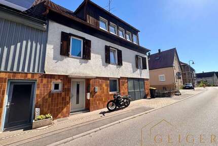 Haus zum Kaufen in Eberstadt 348.000,00 € 252 m²